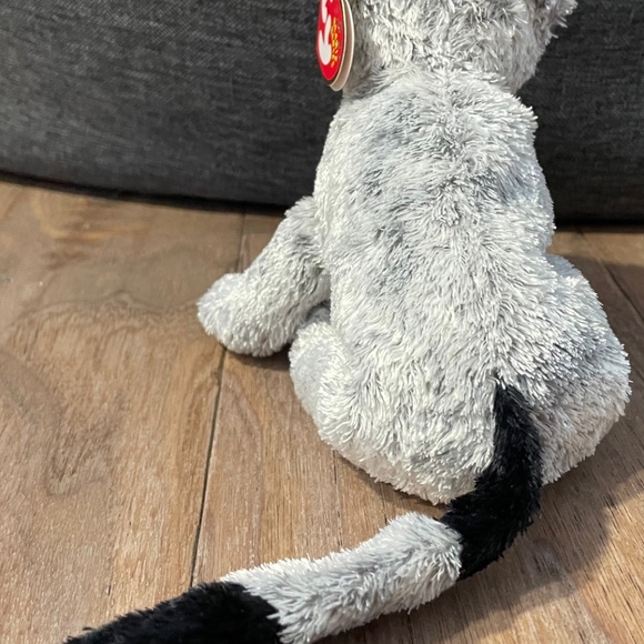 Brand New with Tags, Ty Raccoon - Picture 9 of 10